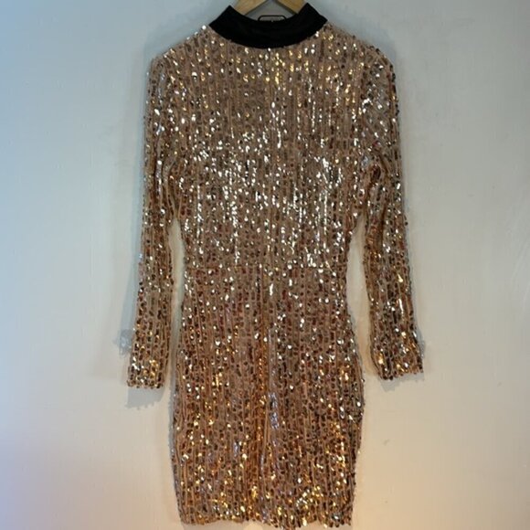 Rose gold sequins mini dress with black velvet buckle collar size medium - Picture 5 of 11